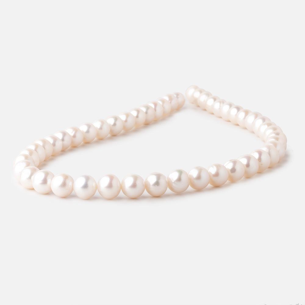 9-9.5mm Off White Off Round Freshwater Pearls 16 inch 47 pieces AA