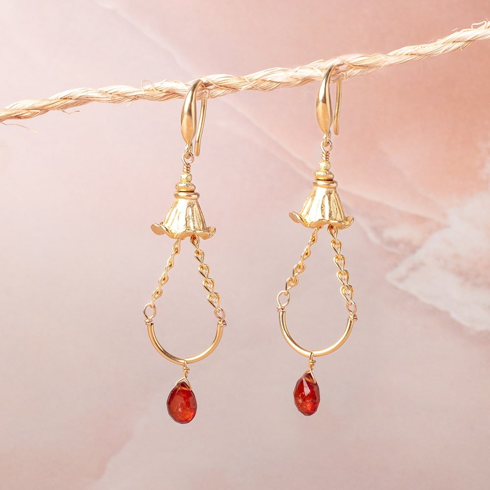 9x11mm 22kt Plated Copper Fluted Leaf Cone Set of 4 Beads