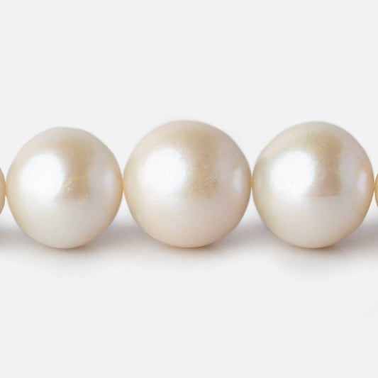 13x13-16x16mm Off White Near Round Freshwater Pearl 17 inch 31 pieces AA
