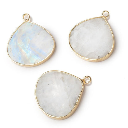 19-20mm Vermeil Bezel Rainbow Moonstone Flat Heart Pendant 1 piece