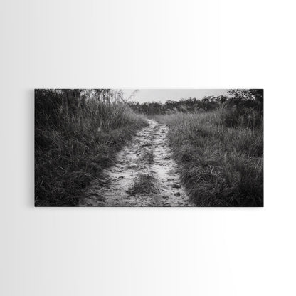 Naturpfad, minimalistische Naturfotografie, ländliche Landschaft, rustikale Herbst-Wandkunst, neutrale Wohndekoration, gerahmter Leinwanddruck