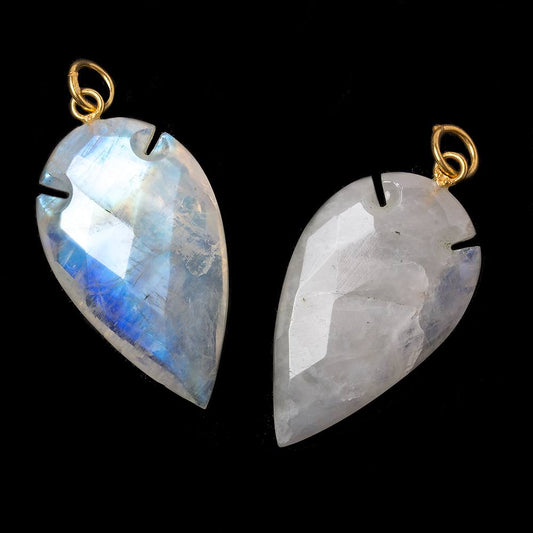 36x20mm Rainbow Moonstone Faceted Arrowhead Focal Pendant 1 piece