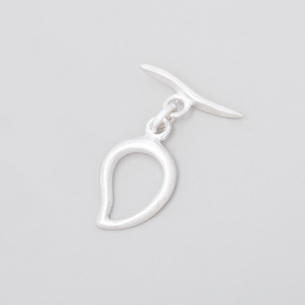 15x11mm Sterling Silver Satin Paisley Toggle 1 piece