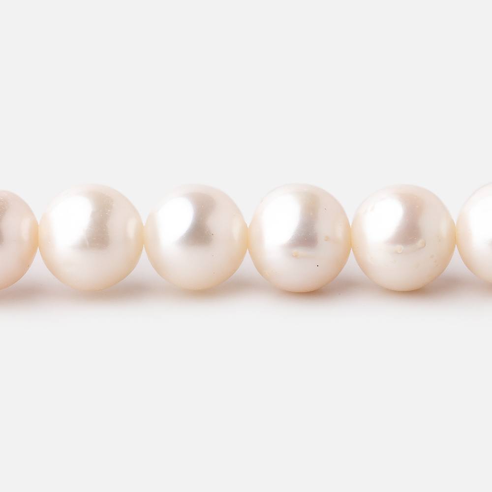 8-8.5mm Off White Off Round Freshwater Pearls 16 inch 50 pieces AA