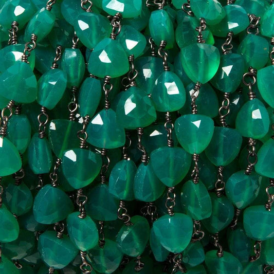 8mm Green Onyx triangle Black Gold plated Chain by the foot 22pcs