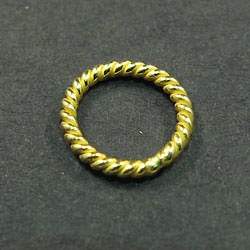 8mm Twisted Vermeil Jumpring 10 pcs per bag