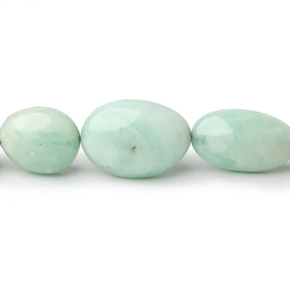 9x7-21x15mm Emerald Plain Nugget Beads 18 inch 39 pieces AA