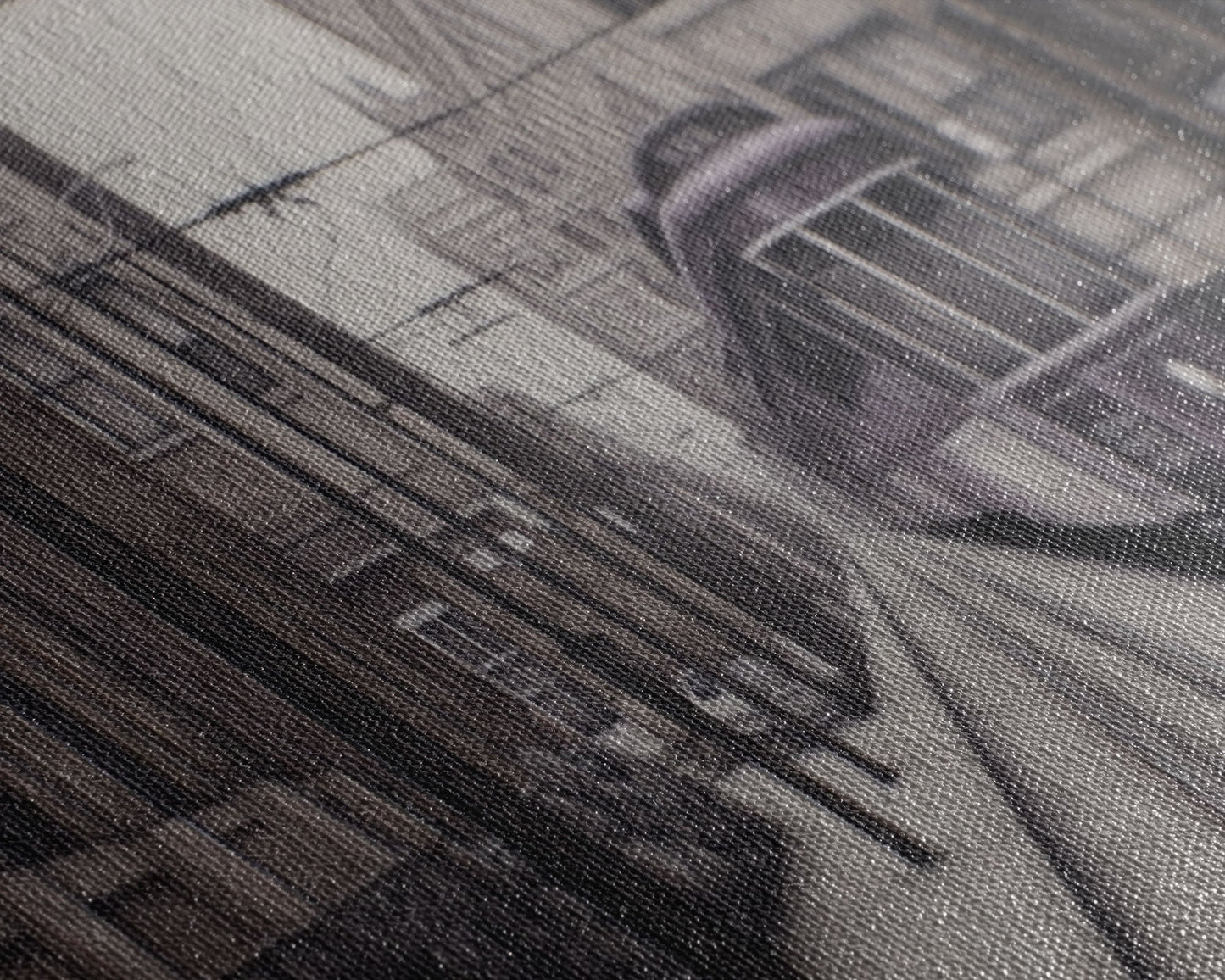 Straßenbahn-Kunstdruck, Lila Zug, Perspektivische Kunst, Stadtbild, Urbaner Leinwanddruck, Panorama, Wandkunst, Leinwanddruck