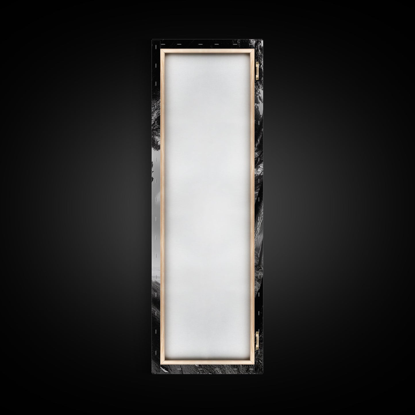 Windiger Waldweg, dunkle Küstenbäume, stimmungsvolle Natur, gerahmter Leinwanddruck, herbstliche Wanddekoration fürs Wohnzimmer, stimmungsvolle Landschaftsästhetik