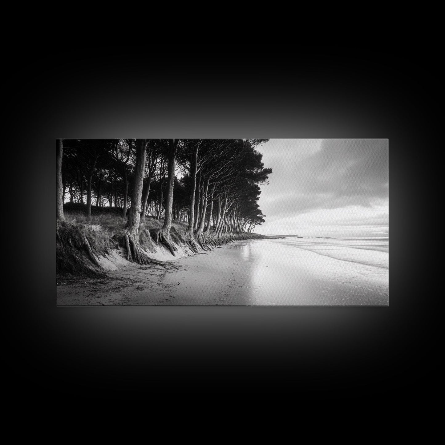 Kiefern, Sandstrand, Küstenidylle, Treibholzstrand, gerahmter Leinwanddruck, neutrale Wandkunst, rustikaler Küstenstil, Eingangsbereich-Landschaft