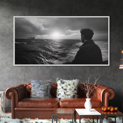 Mann beobachtet Meer, stürmischer Ozeanblick, emotionale Szene, Leinwanddruck, stimmungsvolle Küstendekoration, Wandbild fürs Büro, maritimer Monochrom-Stil