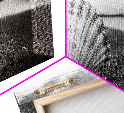 Muschel am Strand, Monochromes Küstenmotiv, Leinwanddruck, Boho-Wandkunst, Badezimmerdekoration, Natürliche Strandästhetik, Vom Meer inspirierte Kunst