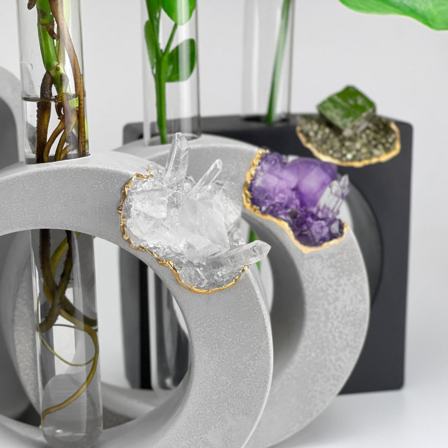 CLEAR QUARTZ PROPAGATION STATION